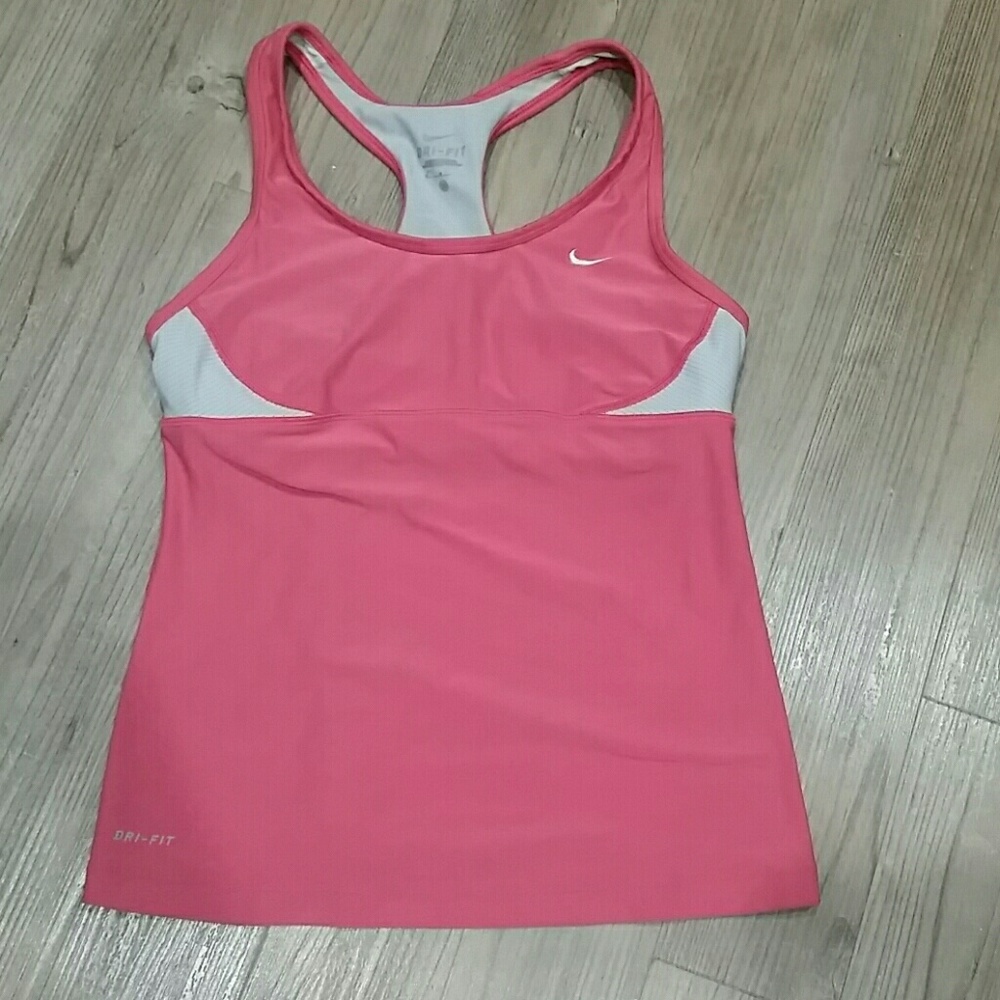 Nile dri-fit Tank